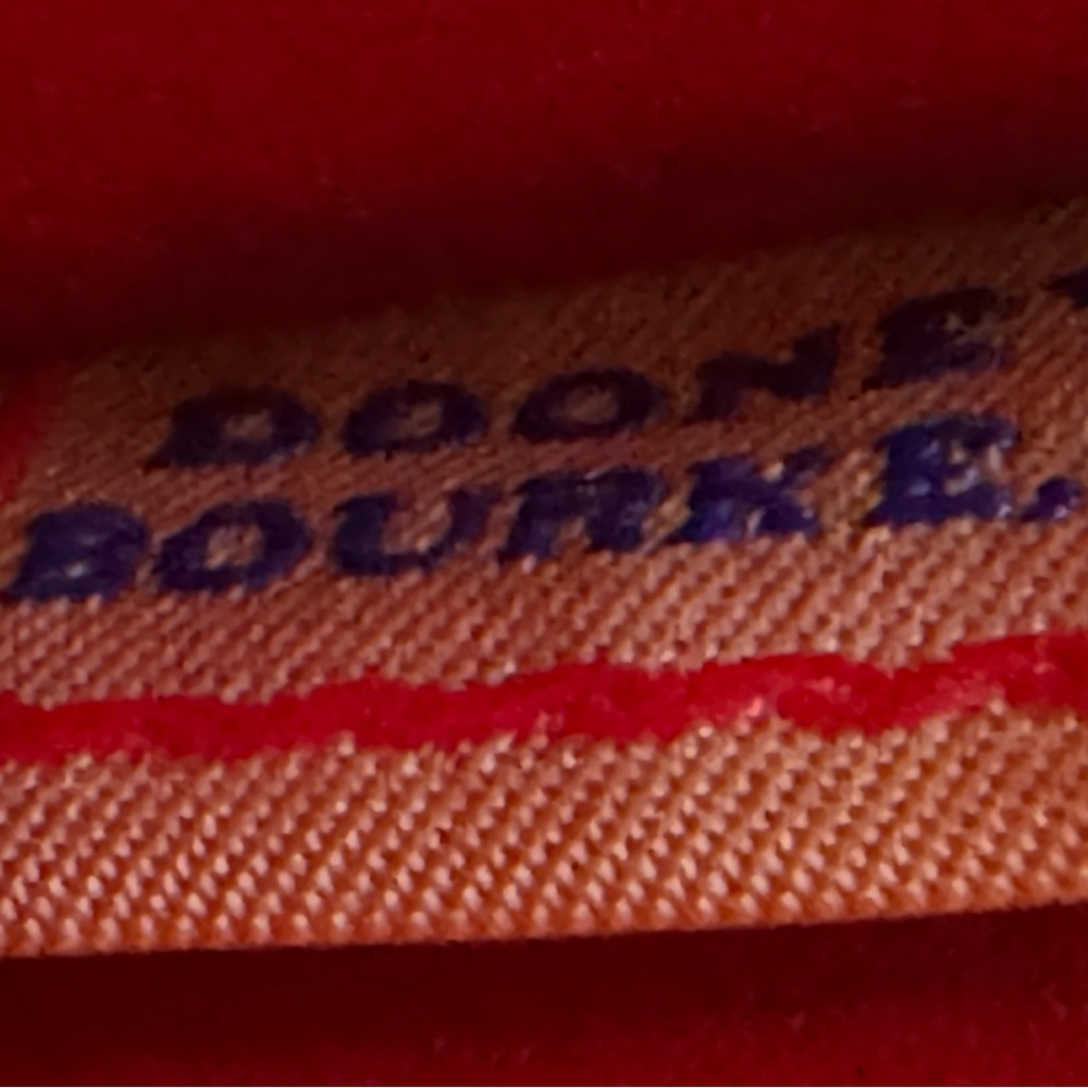 Dooney & Bourke RED LEATHER PINKY CROSSOVER BAG. NWT - Picture 2 of 15